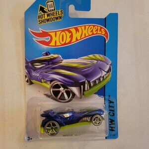 Hot Wheels City Howlin' Heat HW City Midevil Rides -- ITEM #1509